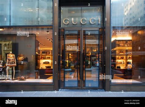 gucci fifth avenue nyc